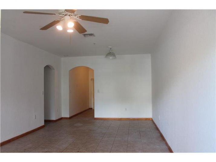 5610 NW 114 # 108, Miami, FL 33178