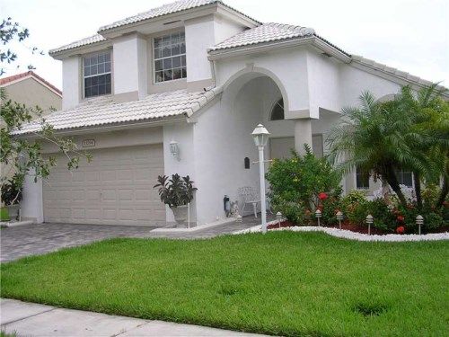 13294 NW 15 CT, Hollywood, FL 33028