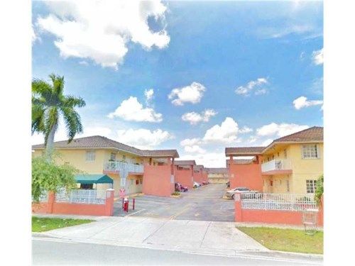 2955 W 80th St # 104, Hialeah, FL 33018