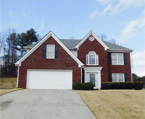 2754 Calumet Farm Lane, Snellville, GA 30039