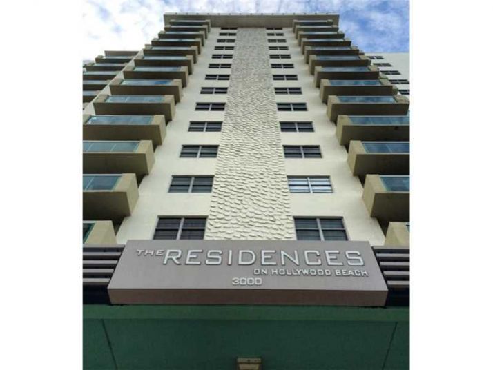 3000 S Ocean Dr # 1106, Hollywood, FL 33019