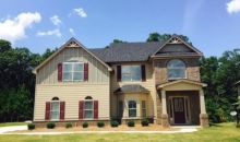 7940 White Oak Loop Lithonia, GA 30038