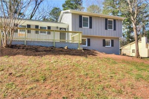 2089 Bluffton Way, Decatur, GA 30035