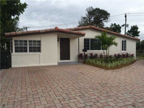 5830 NE 9 Ter, Fort Lauderdale, FL 33334