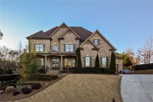 2933 Springbluff Lane, Buford, GA 30519