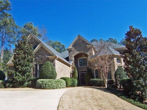 6701 Wooded Cove Court, Flowery Branch, GA 30542