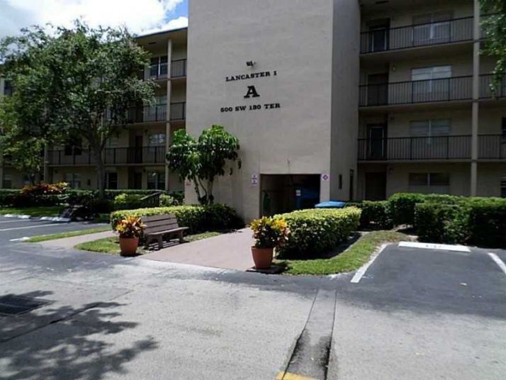 500 SW 130th Ter # 411A, Hollywood, FL 33027