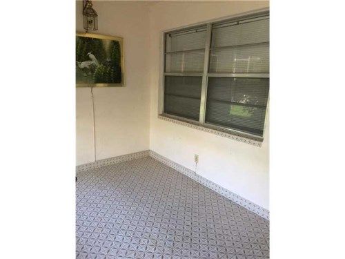 541 BLUE HERON DRIVE # 117, Hallandale, FL 33009