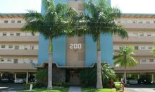 200 NE 14th Ave # 318 Hallandale, FL 33009