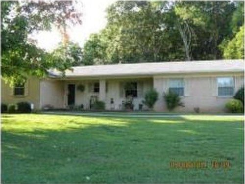 701 Crestridge Drive, Rossville, GA 30741