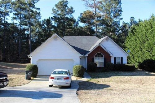 1705 Round Road, Grayson, GA 30017