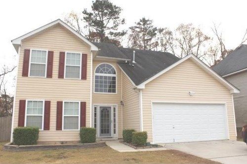 5994 Horseshoe Lane, Fairburn, GA 30213