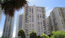 1849 S Ocean Dr # 204 Hallandale, FL 33009