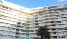 1825 S OCEAN DR # PH 10 Hallandale, FL 33009