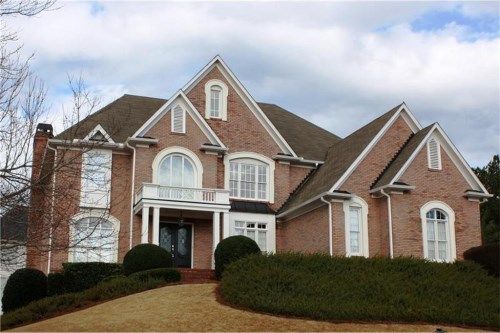 800 Lake Manor Close, Alpharetta, GA 30022