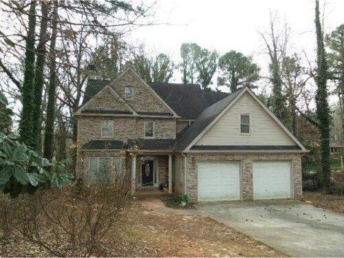 4869 Pine Shadows Drive, Stone Mountain, GA 30088