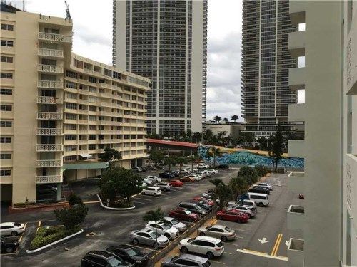 1833 S Ocean Drive # 505, Hallandale, FL 33009