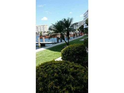 430 Golden Isles Dr # 207, Hallandale, FL 33009