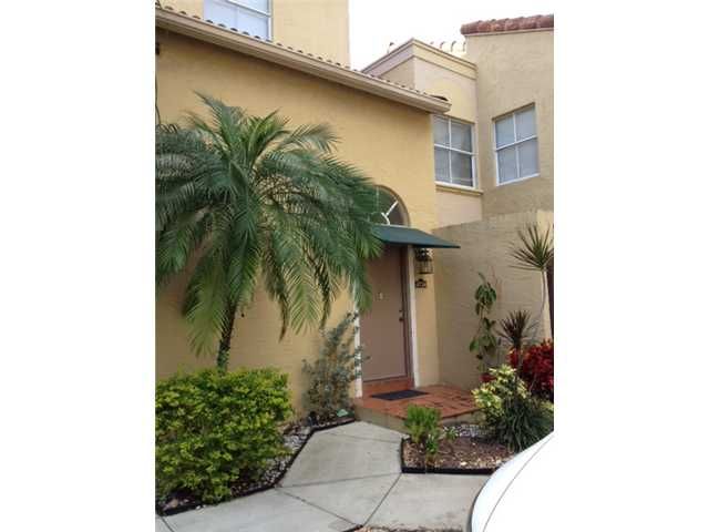 4734 NW 97 CT # 85, Miami, FL 33178