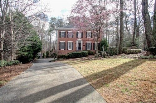 3299 Robinson Oaks Way Ne, Marietta, GA 30062