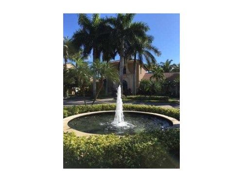 8000 N Nob Hill Rd # 203, Fort Lauderdale, FL 33321