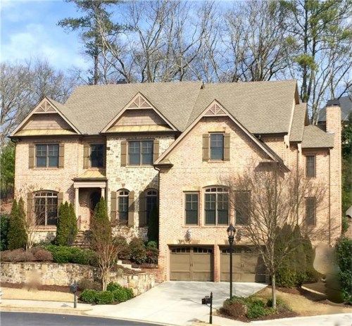 575 Glenmanor Court, Atlanta, GA 30328