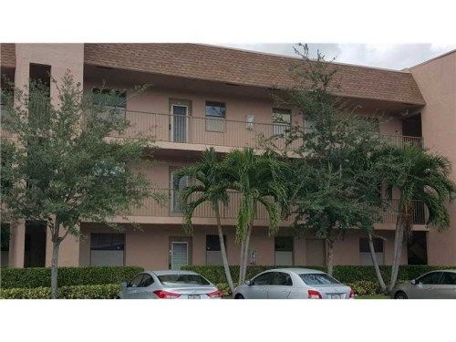 10402 SUNRISE LAKES BL # 105, Fort Lauderdale, FL 33322