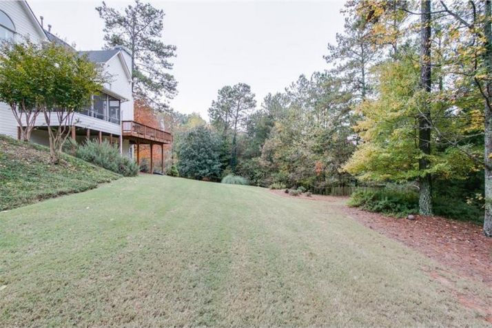 900 Yosemite Drive, Suwanee, GA 30024