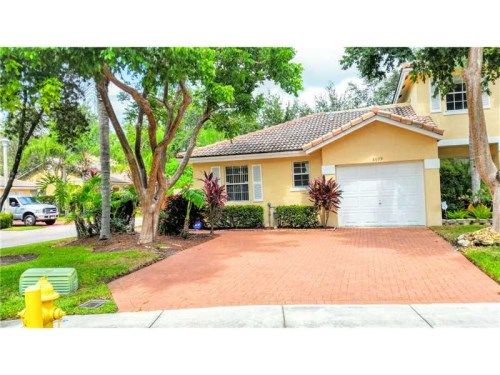 8999 NW 53 CT # 8999, Fort Lauderdale, FL 33351