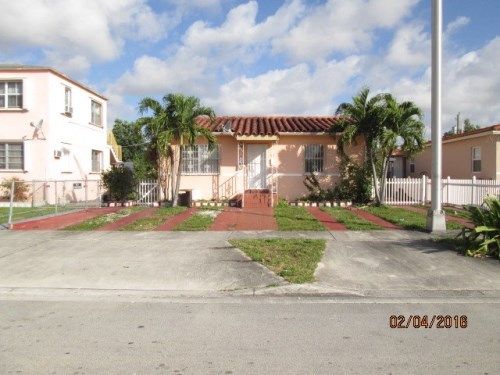 359 E 14 St, Hialeah, FL 33010