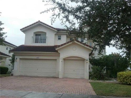 3090 SW 195th Ter, Hollywood, FL 33029