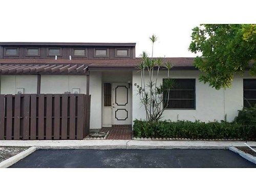 6936 SW 40 CT # 10-M, Hollywood, FL 33023