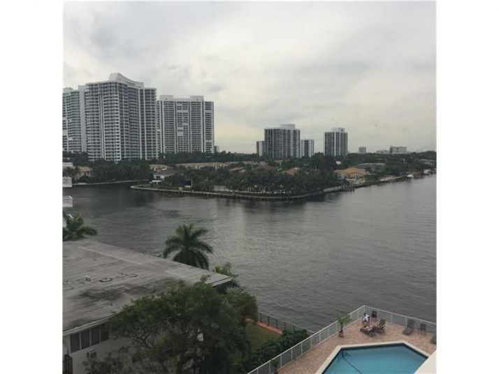 3161 S Ocean Drive # 701, Hallandale, FL 33009