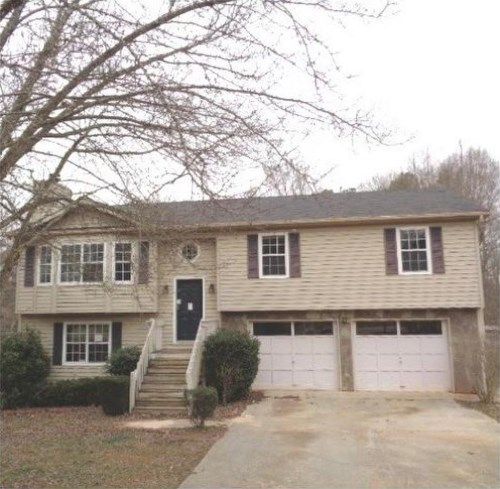 300 Dandelion Lane, Auburn, GA 30011