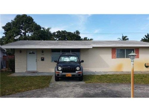 7701 NW 14th St, Hollywood, FL 33024