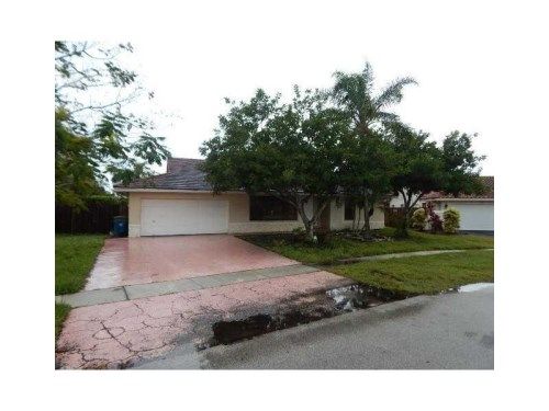 476 SW 169th Ter, Fort Lauderdale, FL 33326