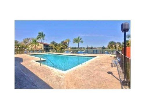 210 LAKE POINTE DR # 211, Fort Lauderdale, FL 33309