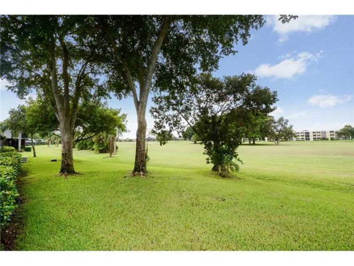 302 FAIRWAY CR # 72, Fort Lauderdale, FL 33326