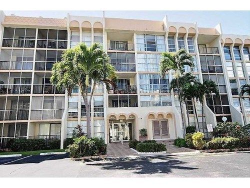 601 Three Islands Blvd # 210, Hallandale, FL 33009