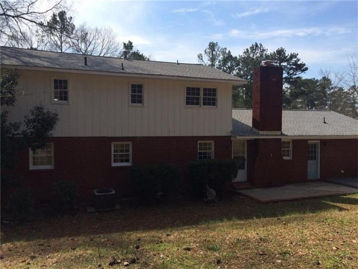 303 Briarwood Drive, Calhoun, GA 30701