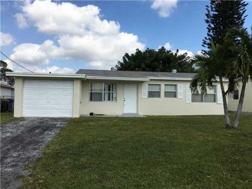 6371 NW 27th St, Pompano Beach, FL 33063