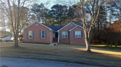 1591 Summit Pond Road, Loganville, GA 30052