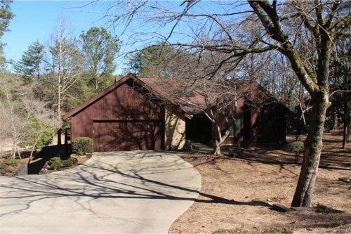 321 Red Cloud Drive, Waleska, GA 30183