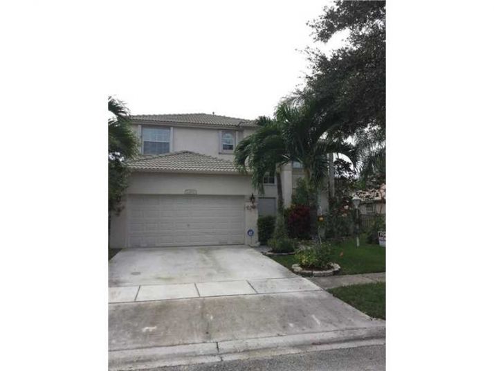 13102 NW 11th St, Hollywood, FL 33028