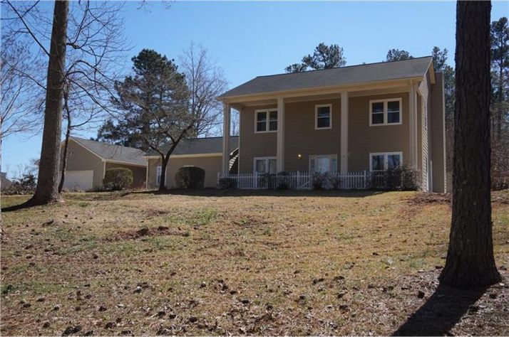 5860 Mcclure Road, Fairburn, GA 30213