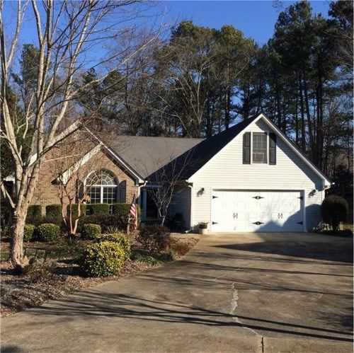 800 Bolling Cove, Lawrenceville, GA 30046