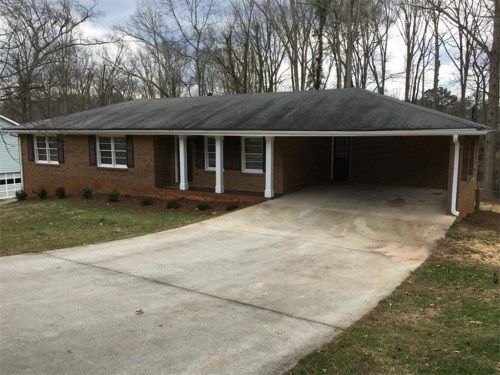 5525 Woodland Drive, Douglasville, GA 30135