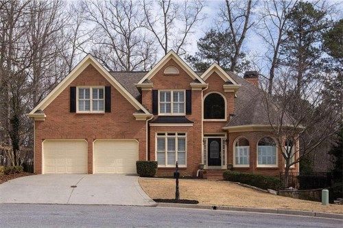 8545 Edwardton Drive, Roswell, GA 30076