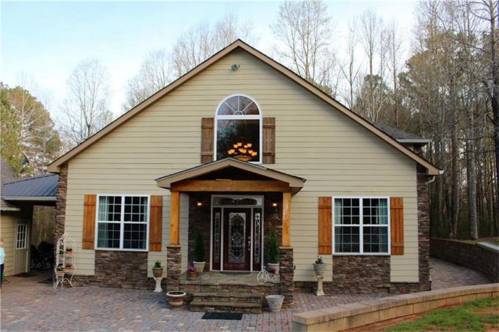 302 Whistle Wood Lane, Woodstock, GA 30188