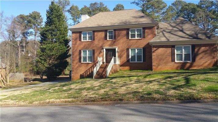 2133 Country Club Drive, Lawrenceville, GA 30043